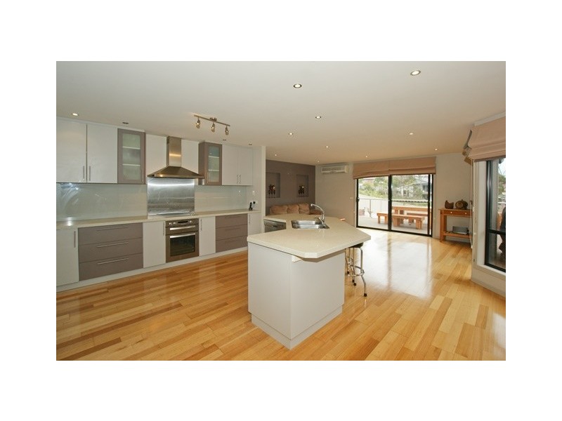 215 Parker Street, Devonport TAS 7310