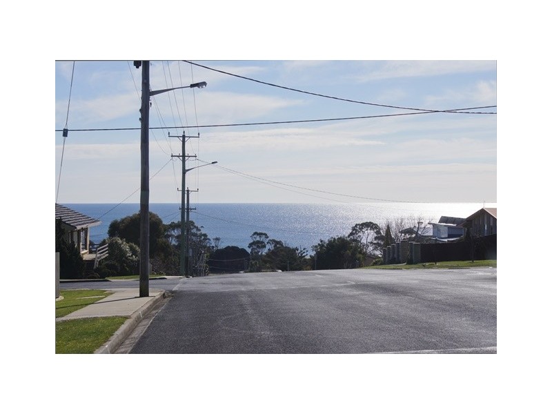 131 Nixon Street, Devonport TAS 7310