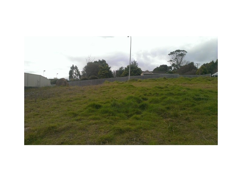1 Tomarah Crescent, Devonport TAS 7310