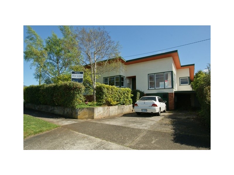 28 Middle Road, Devonport TAS 7310