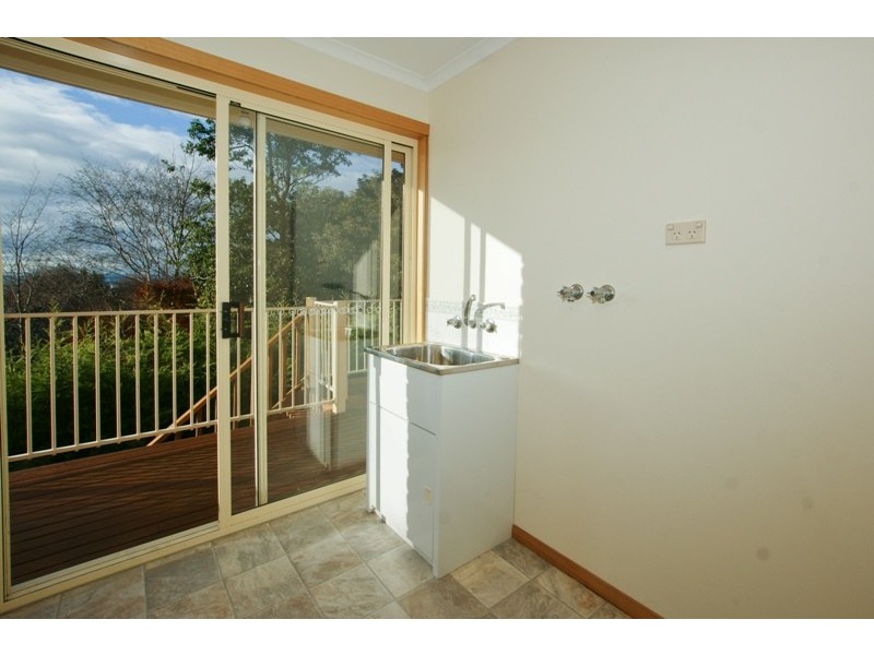 4/100A Nicholls Street, Devonport TAS 7310