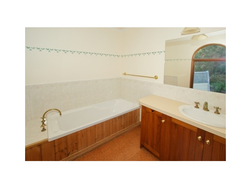 140 James Road, Acacia Hills TAS 7306