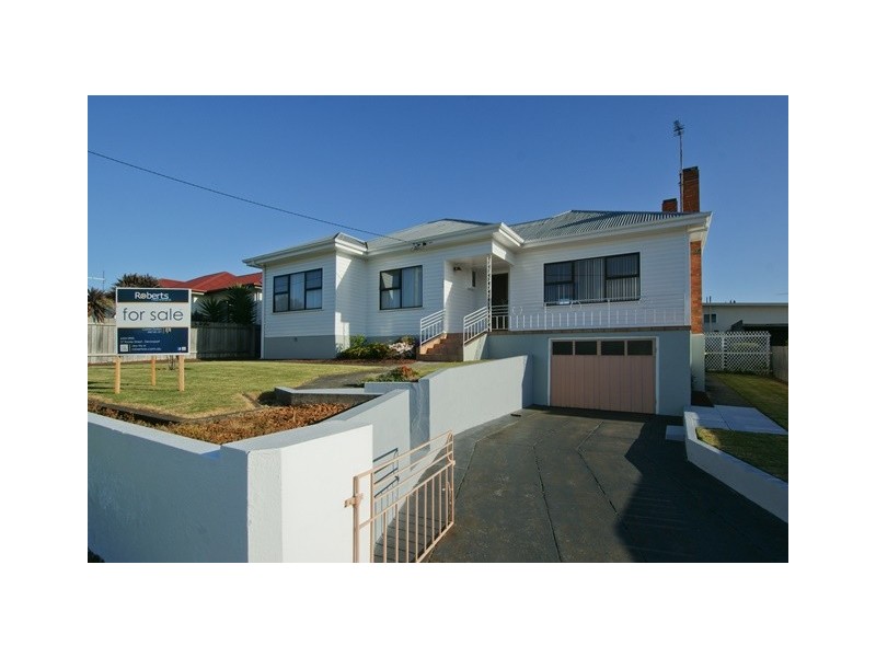 106 Nicholls Street, Devonport TAS 7310