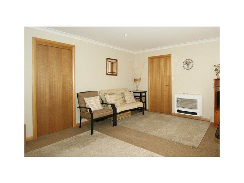 13 Cherry Grove, Latrobe TAS 7307