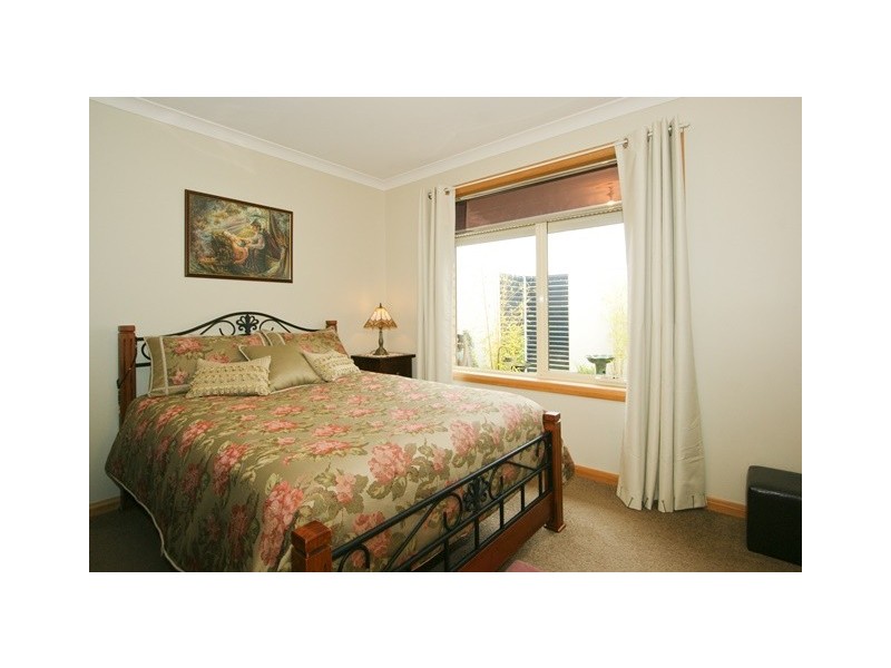 13 Cherry Grove, Latrobe TAS 7307