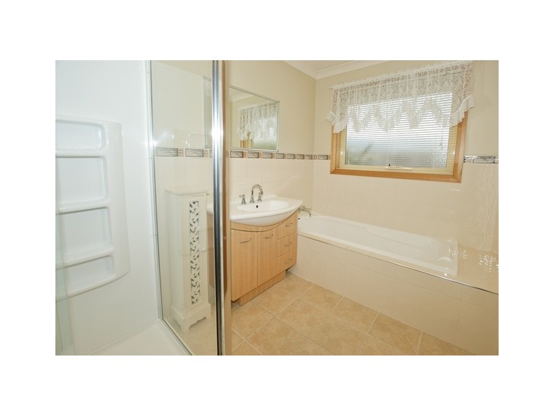 13 Cherry Grove, Latrobe TAS 7307