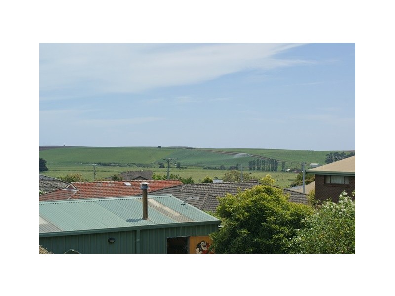 180 Parker Street, Devonport TAS 7310