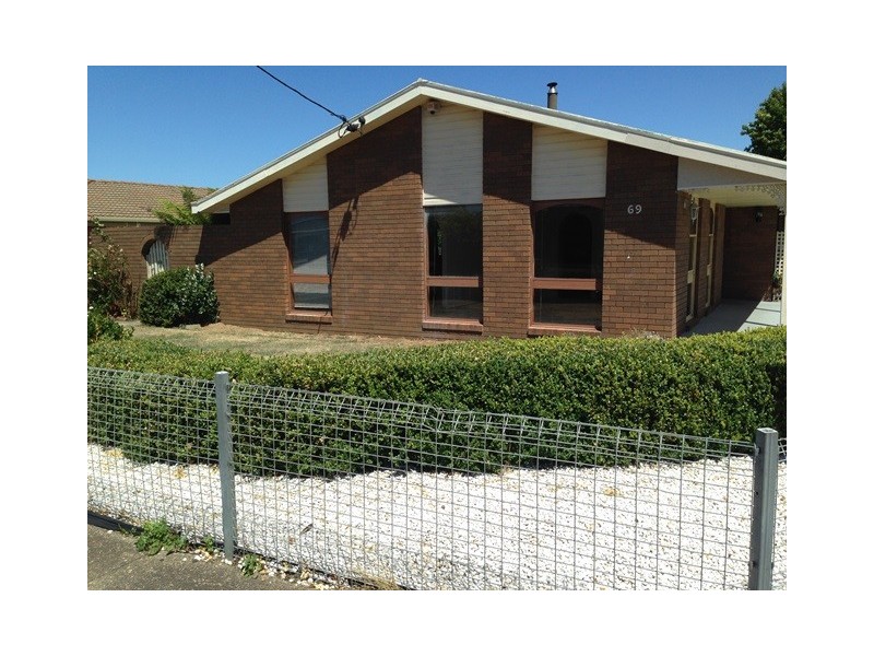 69 Valley Road, Devonport TAS 7310