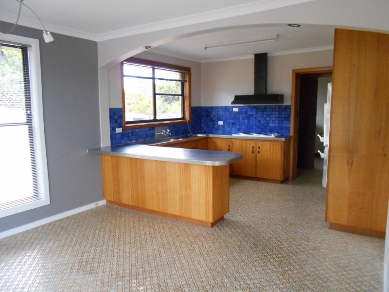 10 Tucker Avenue, Devonport TAS 7310