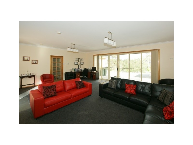 18 Wattle Valley Road, Acacia Hills TAS 7306