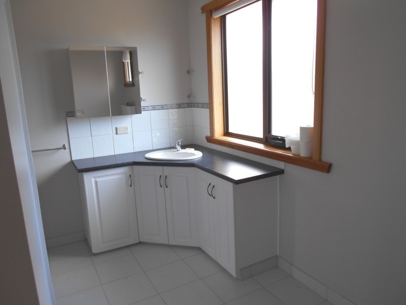 6 Cross Street, East Devonport TAS 7310