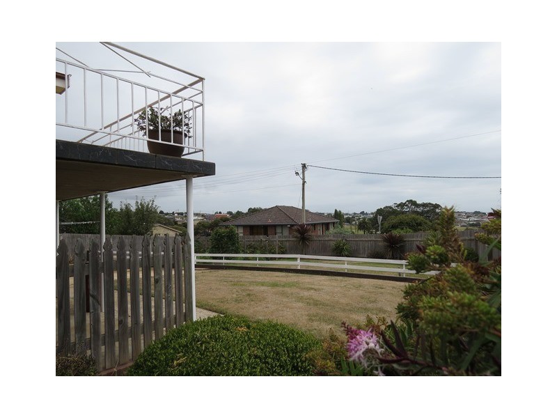 48 Lyons Avenue, Miandetta TAS 7310