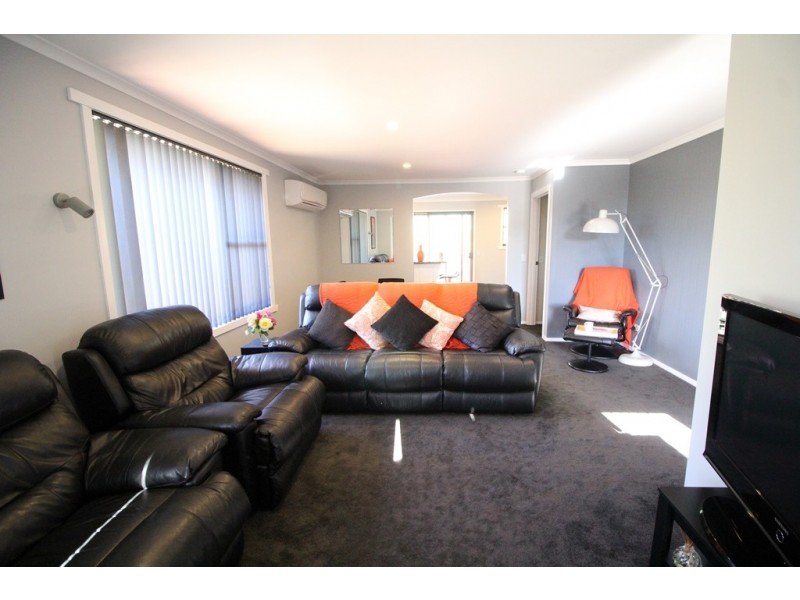 29 River Road, Ambleside TAS 7310