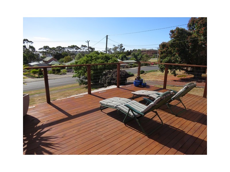 29 River Road, Ambleside TAS 7310