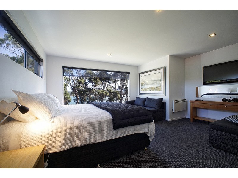 138 River Road, Ambleside TAS 7310