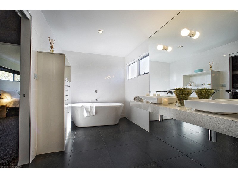 138 River Road, Ambleside TAS 7310