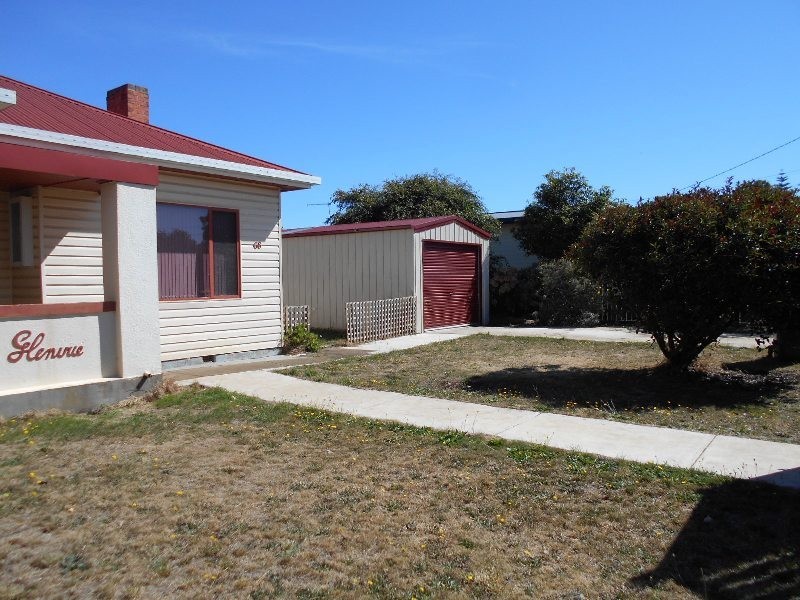 1/68 Hiller Street, Devonport TAS 7310