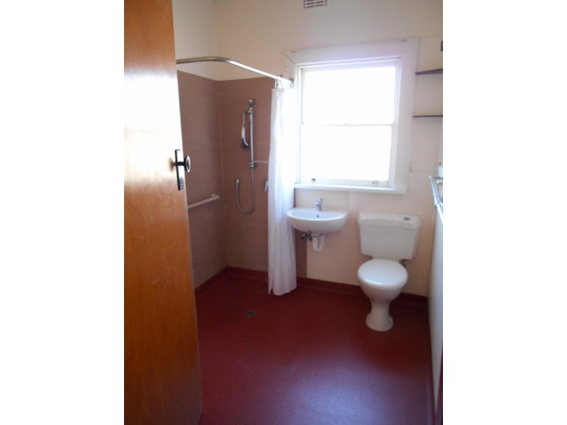 1/68 Hiller Street, Devonport TAS 7310