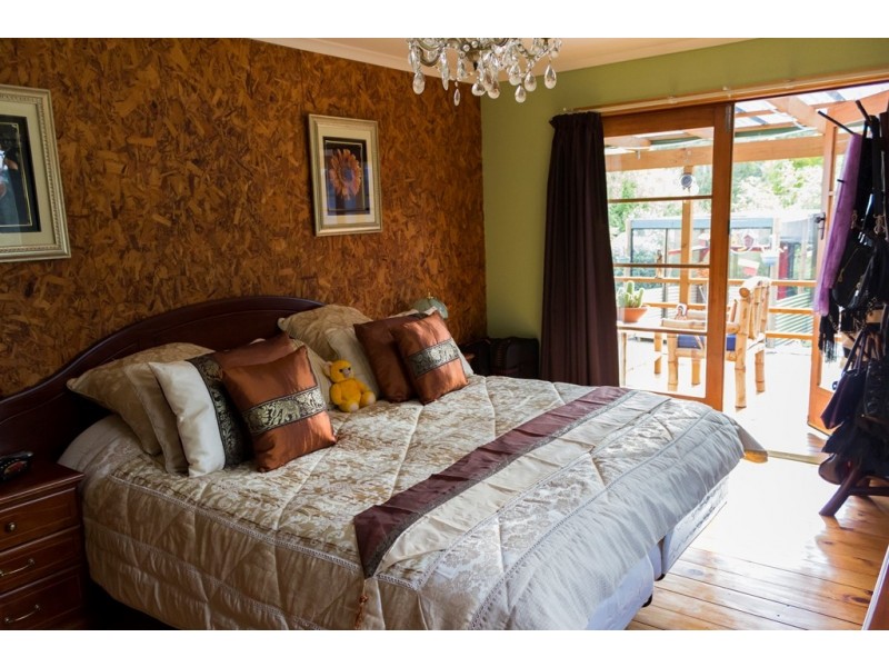 2 Winifred Avenue, Acacia Hills TAS 7306