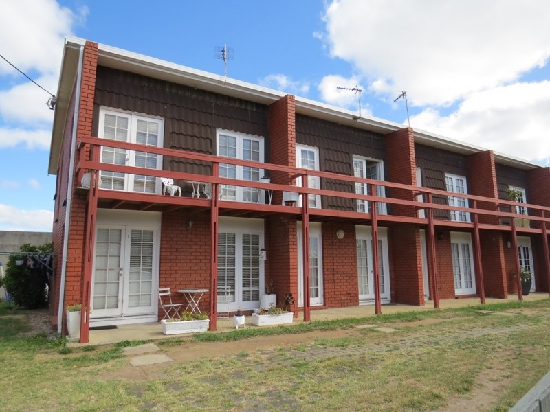 1/130 North Fenton Street, Devonport TAS 7310