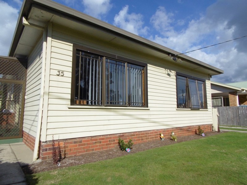 35 Devonport Road, Quoiba TAS 7310