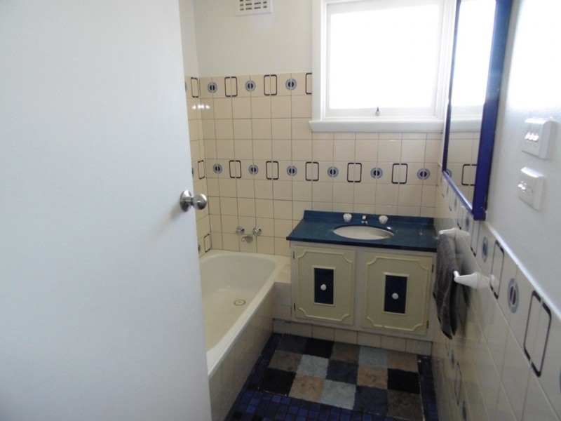 12 Girdlestone Street, Devonport TAS 7310