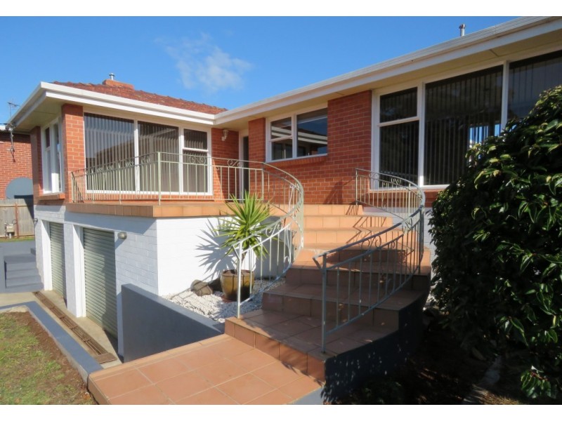 16 Nyora Court, Miandetta TAS 7310