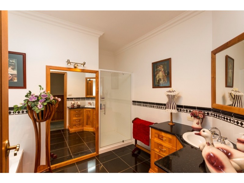 16 Hillside Court, South Spreyton TAS 7310