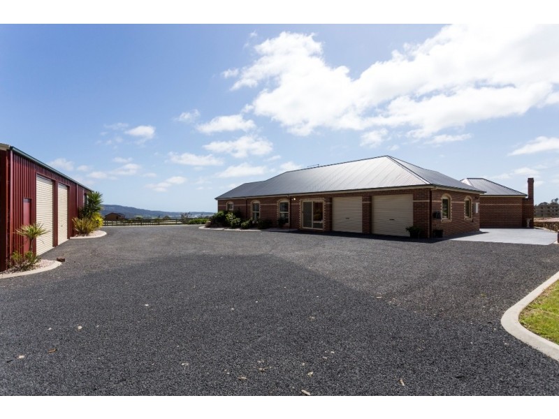 16 Hillside Court, South Spreyton TAS 7310