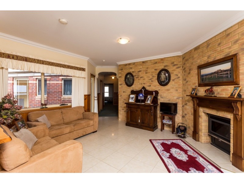 16 Hillside Court, South Spreyton TAS 7310