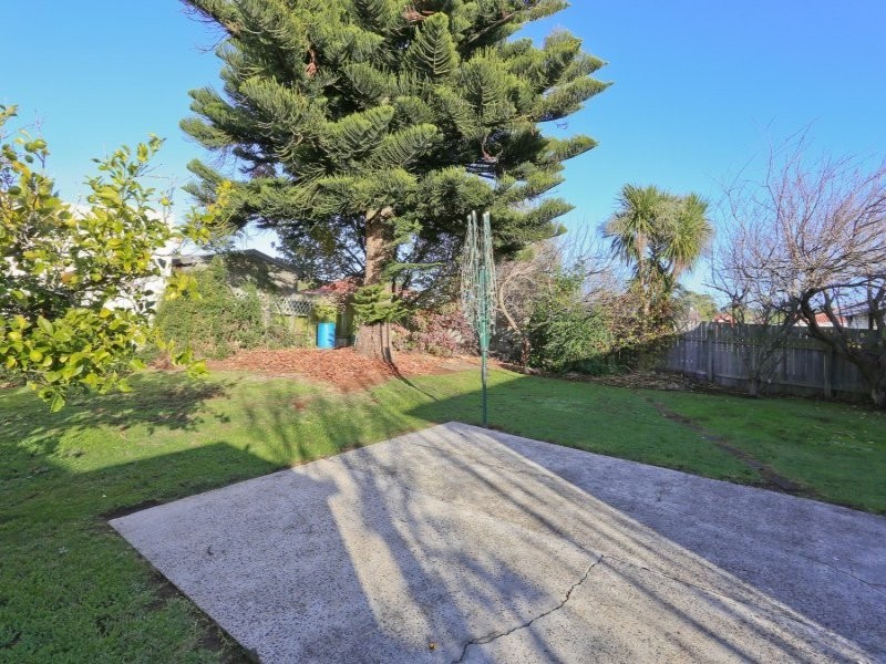 35 Croft Avenue, Devonport TAS 7310