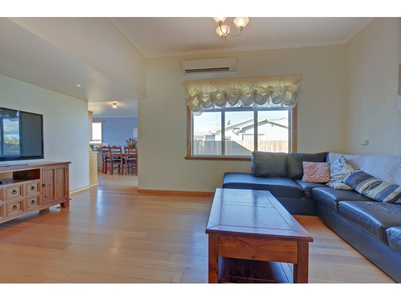 108 George Street, Devonport TAS 7310