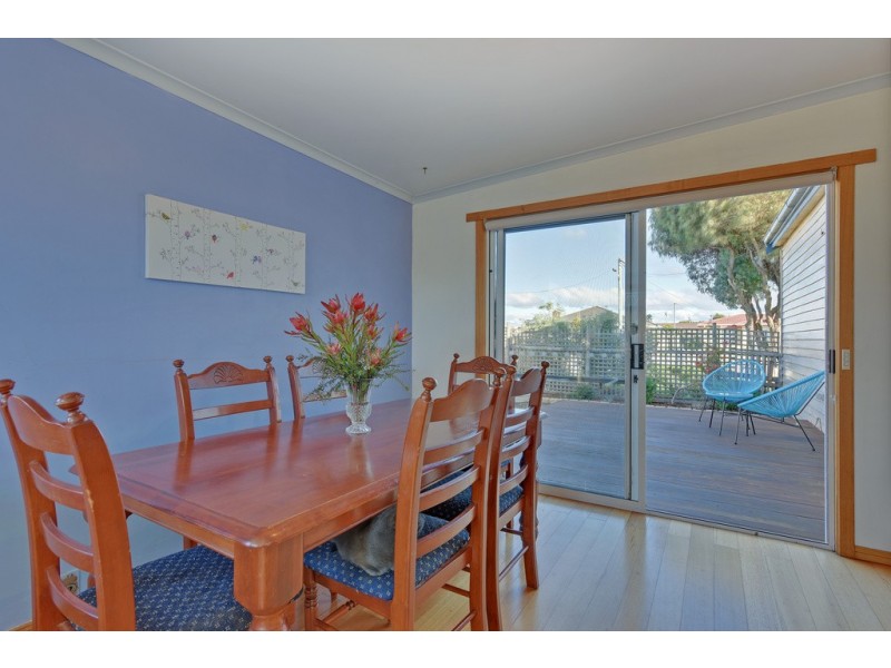 108 George Street, Devonport TAS 7310