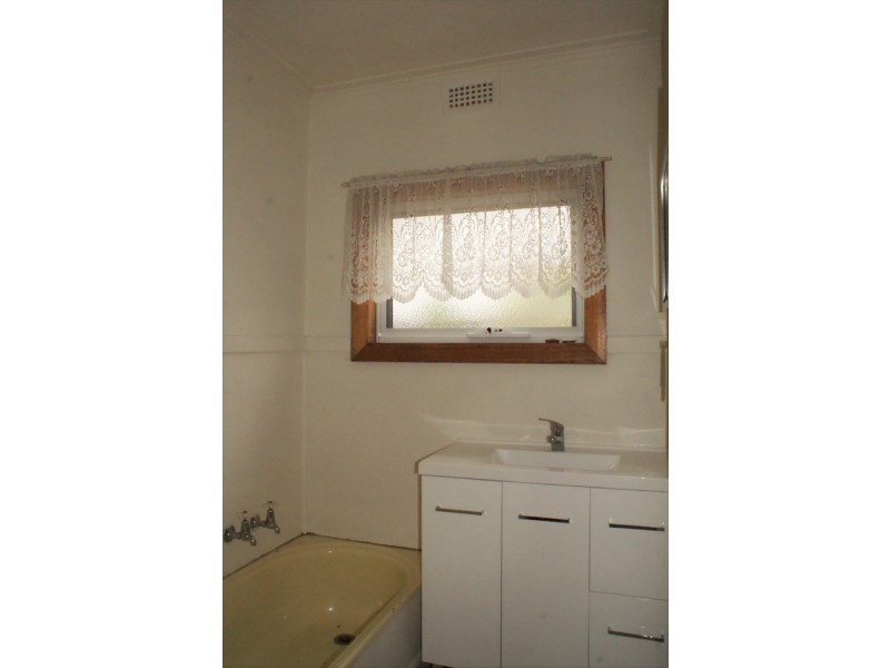 7 Middle Road, Devonport TAS 7310