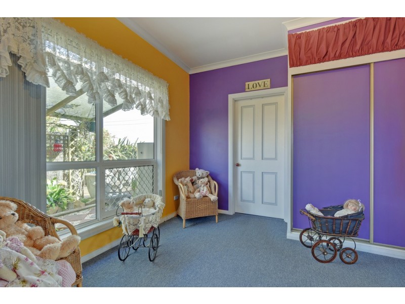 66 Middle Road, Devonport TAS 7310