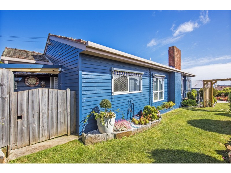 66 Middle Road, Devonport TAS 7310