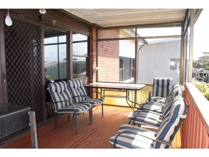 3 Monash Court, Devonport TAS 7310