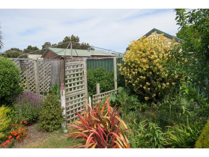 14 Ramsay Street, East Devonport TAS 7310