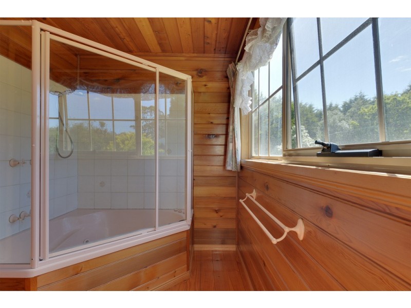 2 Richardson Drive, Don TAS 7310