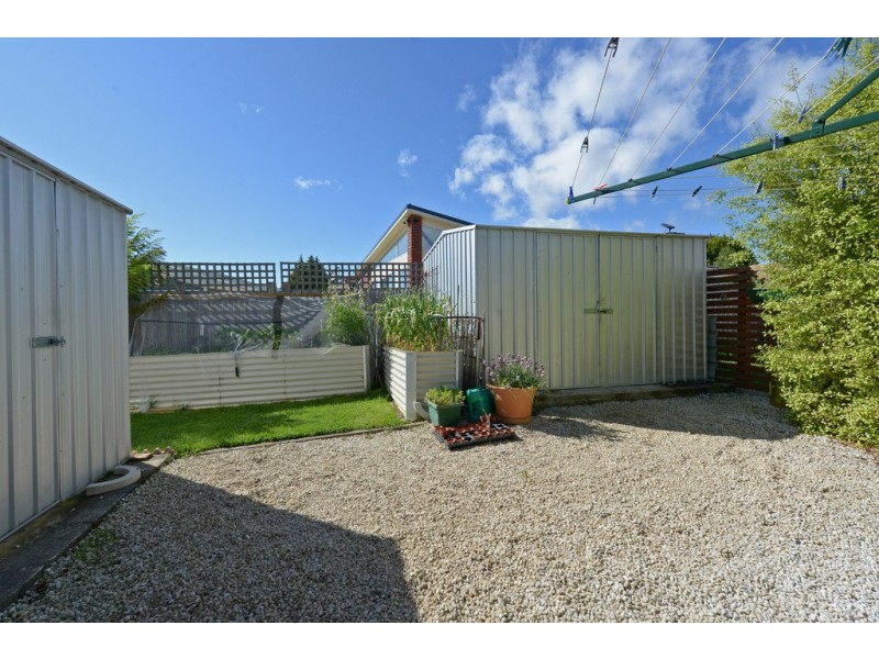 1/9 Gatenby Drive, Miandetta TAS 7310