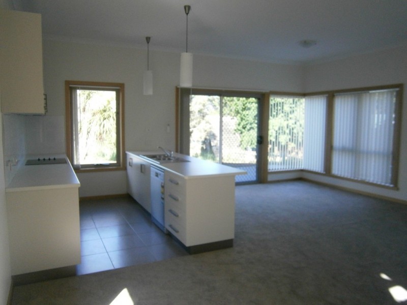 3/134 River Road, Ambleside TAS 7310