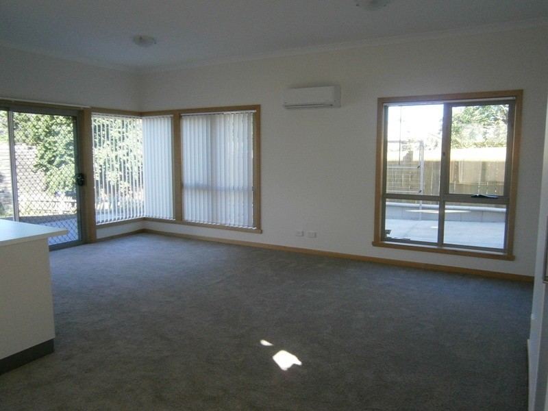 3/134 River Road, Ambleside TAS 7310