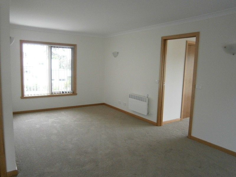 4/134 River Road, Ambleside TAS 7310