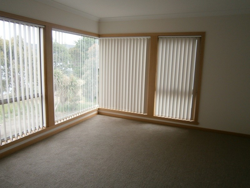 4/134 River Road, Ambleside TAS 7310