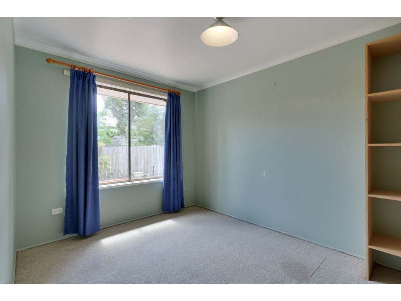 81 Lawrence Drive, Devonport TAS 7310