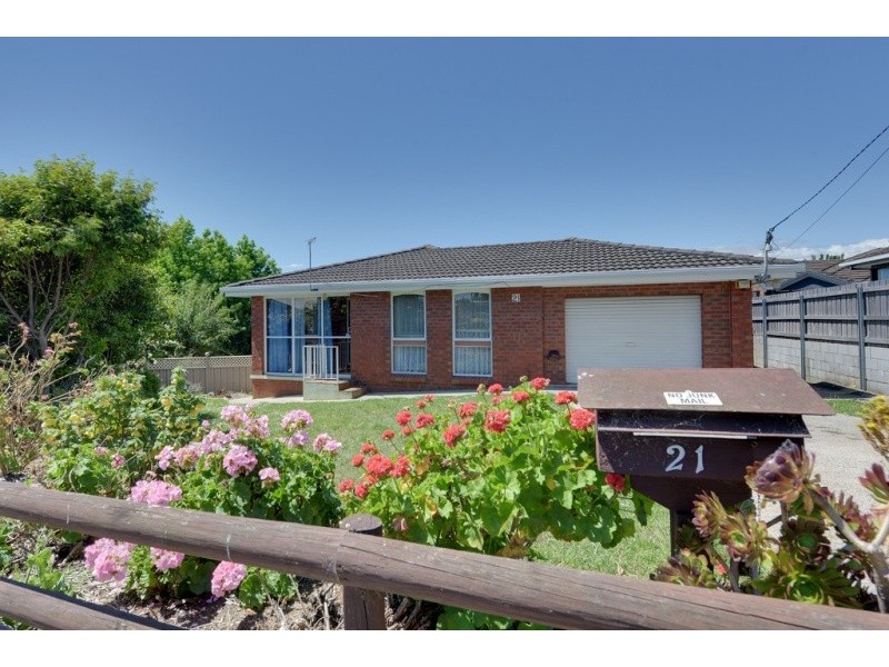 21 Berkeley Court, Miandetta TAS 7310