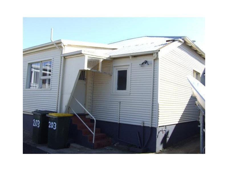 1/203 Mount Street, Upper Burnie TAS 7320