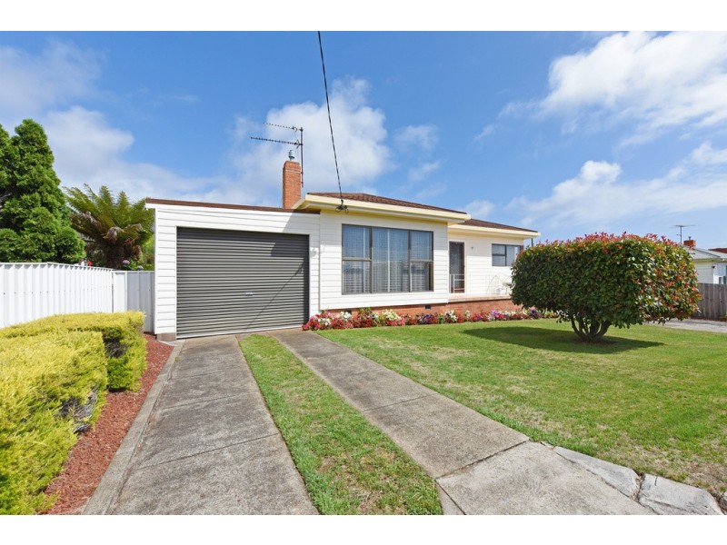 97 Nixon Street, Devonport TAS 7310