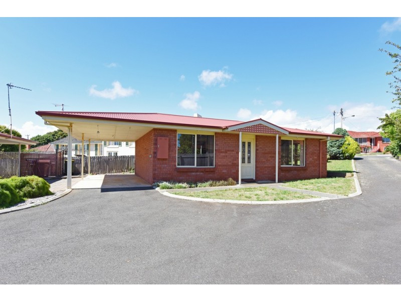 1/2 Pelion Place, Devonport TAS 7310