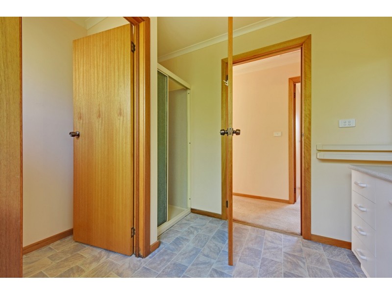 1/2 Pelion Place, Devonport TAS 7310